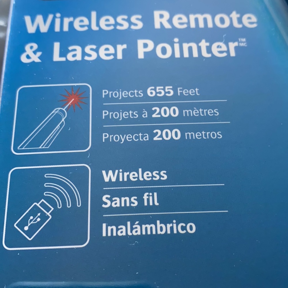 Quartet Wireless Remote & Laser Pointer - Picture 10 of 12